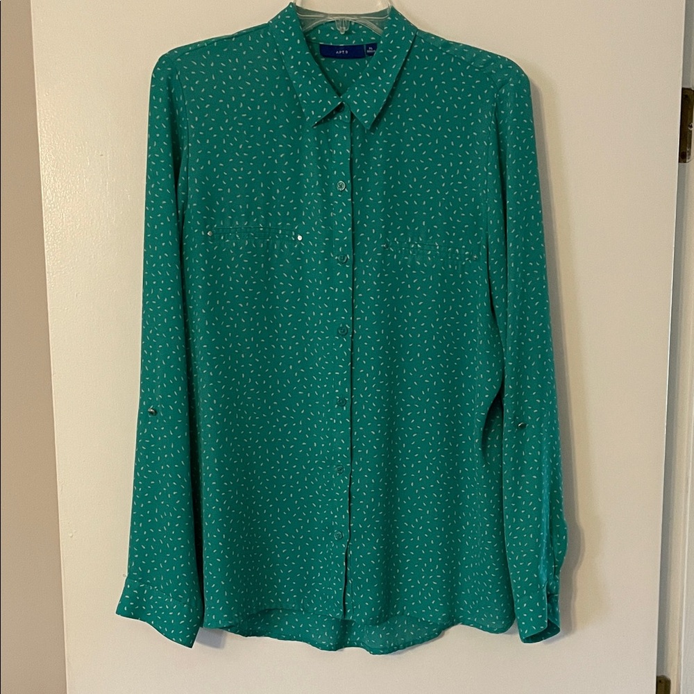 Apt 9 Green/White Button Up Blouse